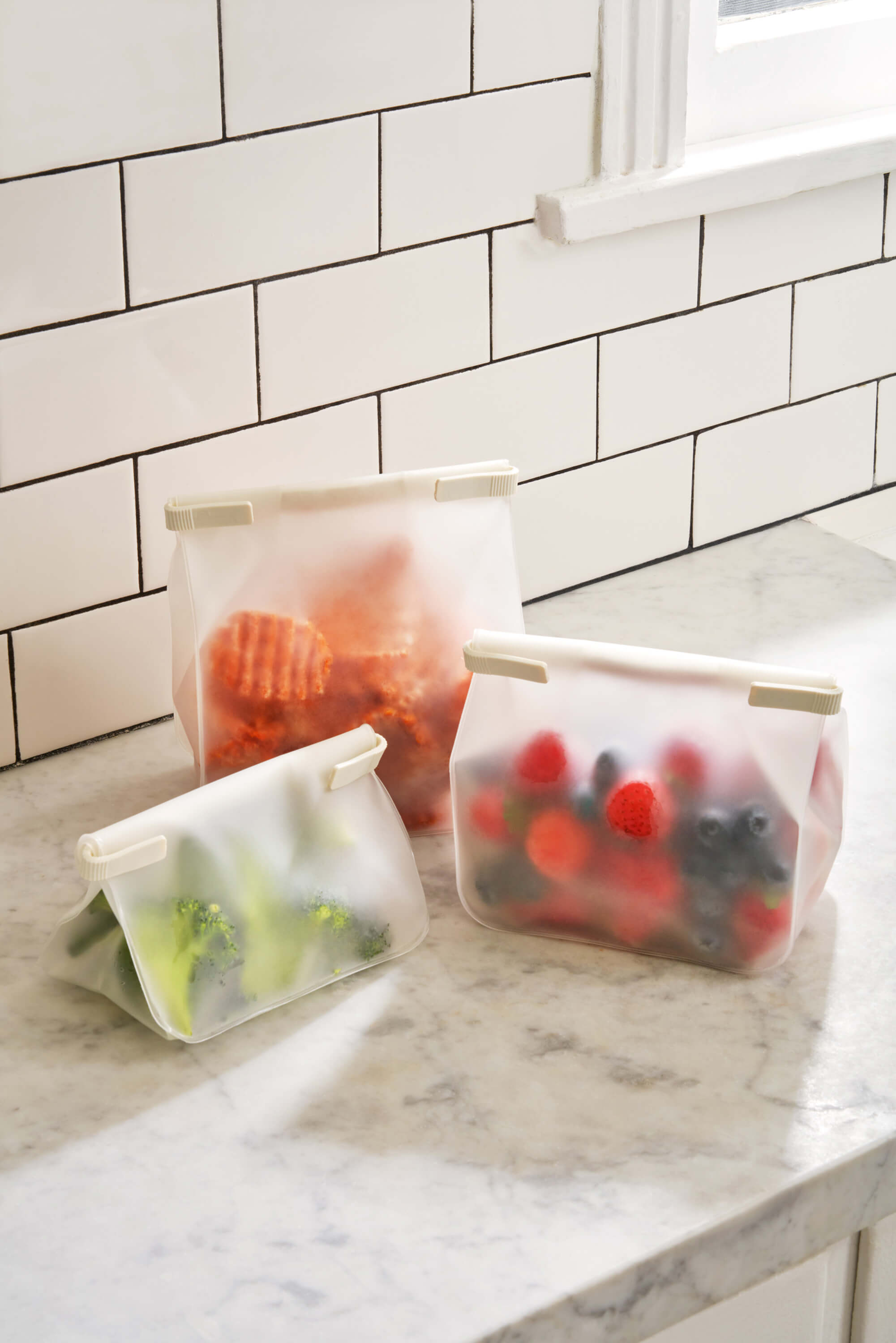 Silicone Reusable Food Storage Bags (Set of 6) (2 Large 50oz + 4