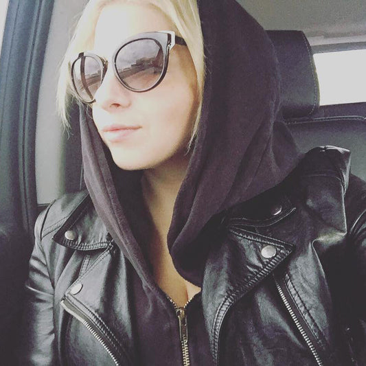 Jordana Rothman: Jet-Setter