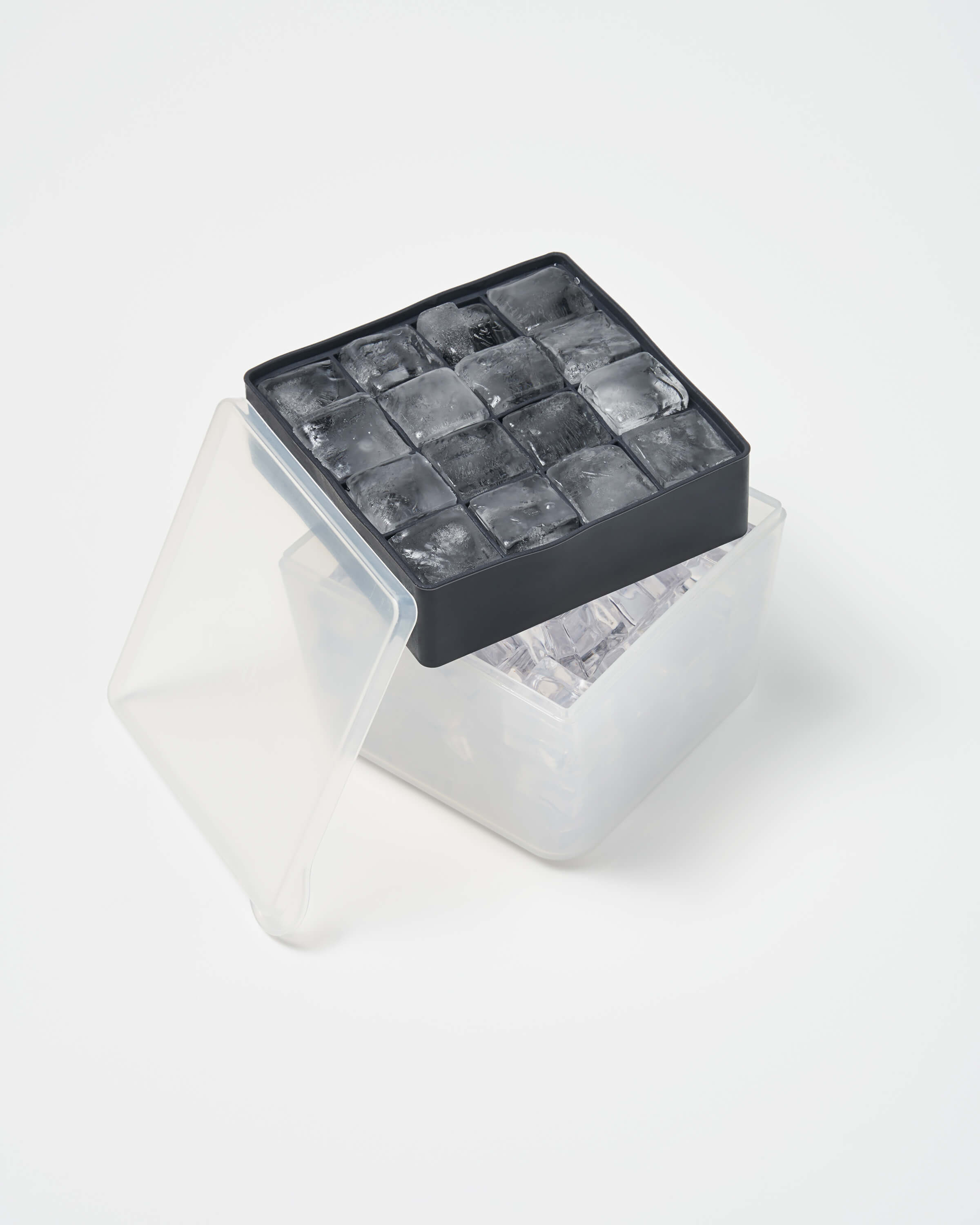 W&P Cup Cubes Freezer Tray - 4 Cubes, Charcoal